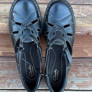 Clarks Black Leather Cut-Out Flats